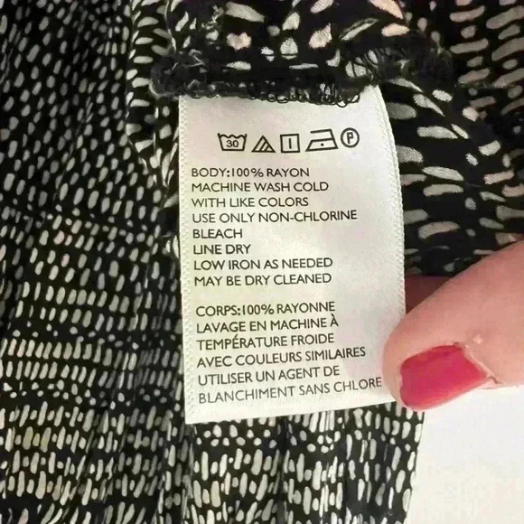 ECOTE Black White Printed Romper with Pockets Size S (F132) - Picture 8 of 8